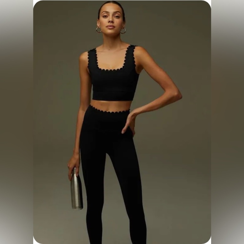 IVL Black Scalloped Sports Bra